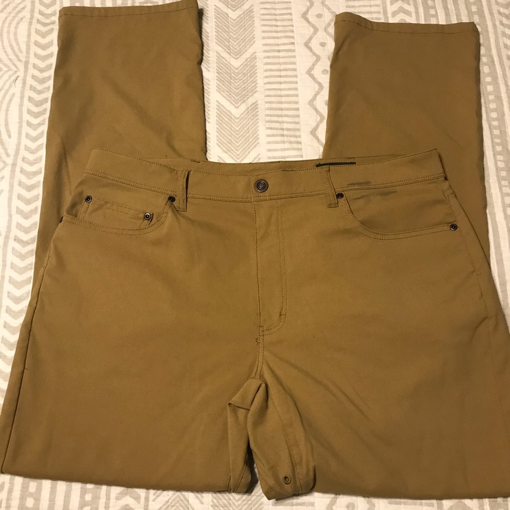 Orvis Khaki Pants - 36 x 32